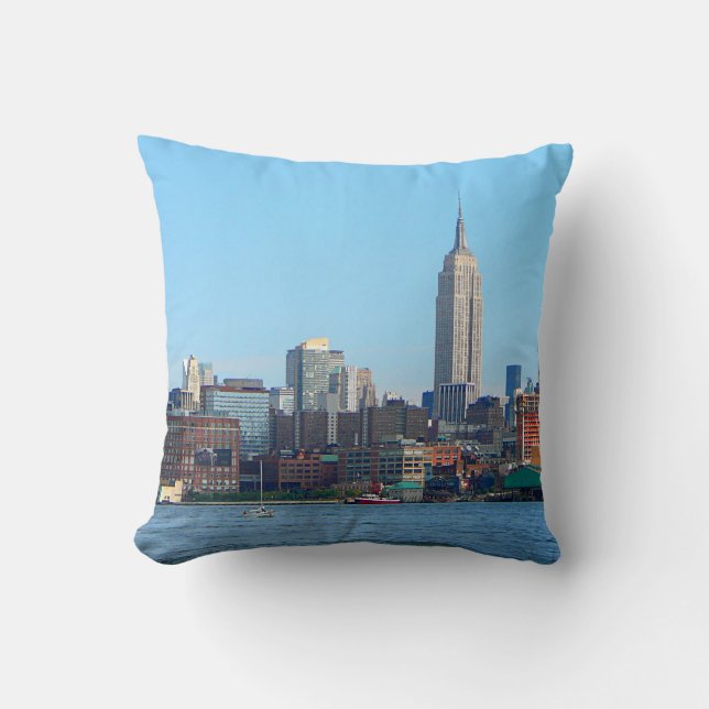 Manhattan-Skyline, wie von Hoboken, NJ gesehen Kissen (Vorderseite)