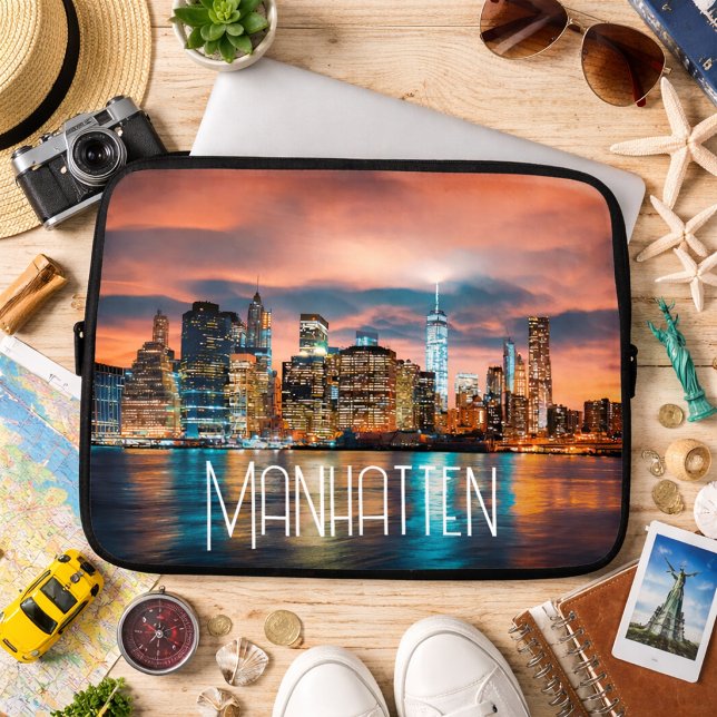 Manhatten Cityscape Laptopschutzhülle (Von Creator hochgeladen)