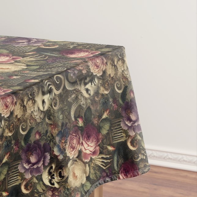Manifesting Mythos – Gothic Medium Pattern Tischdecke (Beispiel)