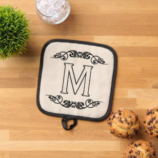 Manique Nom de famille Monogram Chic Antique Filigree Soll