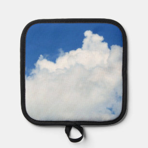 Manique Nuages dans un ciel bleu vif