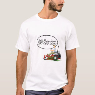 Mann auf dem Rasenmäher für Landschaftsbau T-Shirt