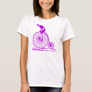 Mann auf einem Hochrad - Violett T-Shirt