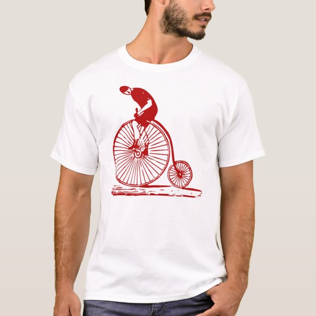 Mann auf einem Penny Farthing - Ruby Red T-Shirt (Vorderseite)