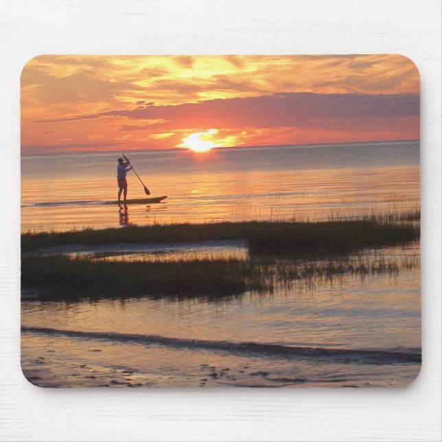 Mann auf Paddelbrett in Cape Cod Mousepad (Vorne)