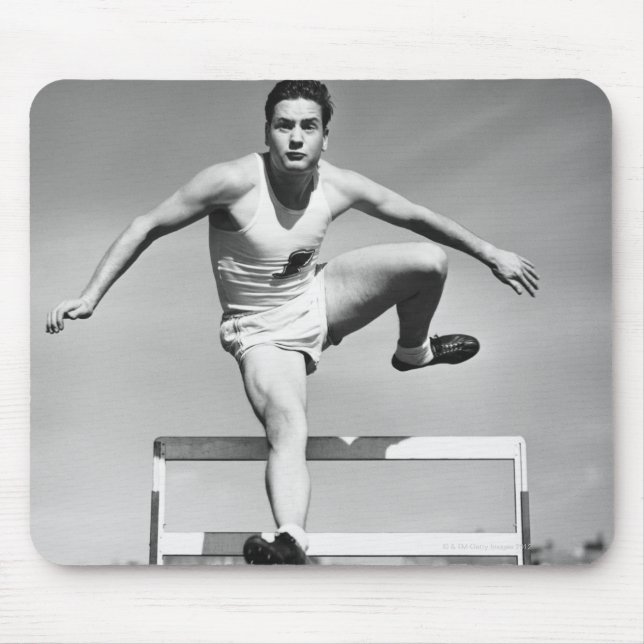 Mann beim Hürdenlauf Mousepad (Vorne)
