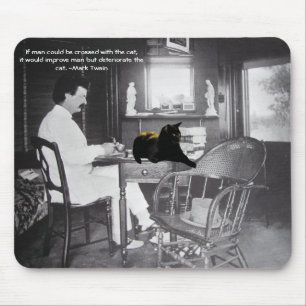 Mann gekreuzt mit Katze? - Mark Twain Mousepad
