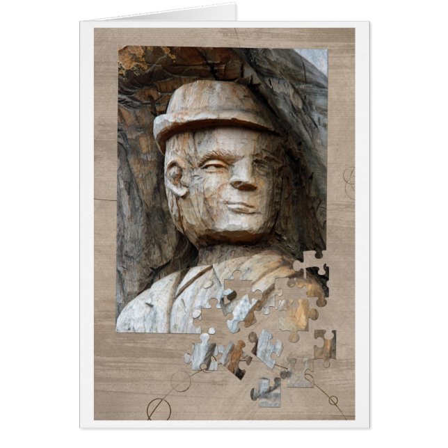 Mann mit dem Hut geschnitzt im Holz (Vorne)