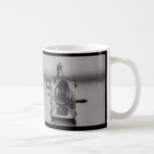 Mann mit einer Film-Kamera (1. Schuss) Kaffeetasse