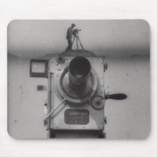 Mann mit einer Film-Kamera (1. Schuss) Mousepad