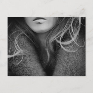 Mannequin in Schwarz und Weiß Postkarte