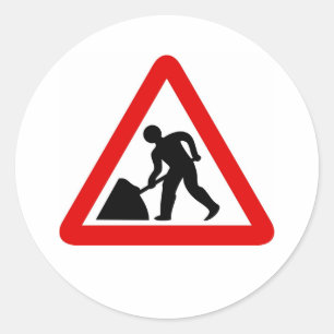 Männer am Arbeitsplatz Runder Aufkleber