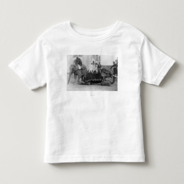 Männer, die Elefanten in Indien PhotographIndia Kleinkind T-shirt (Vorderseite)