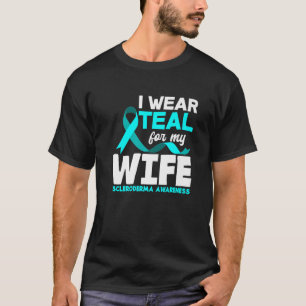 Männer, die ich für meine Ehefrau Aquamarin trage  T-Shirt