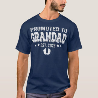 Männer, die nach Ost-2023-Schwangerschaft beförder T-Shirt