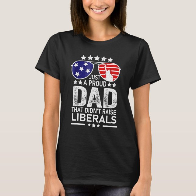 Männer nur ein stolzer Vater, der die Liberalen ni T-Shirt (Vorderseite)