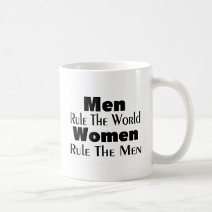 Männer ordnen die Weltfrauen anordnen die Männer Kaffeetasse