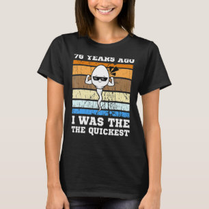 Männer schwimmen vor 76 Jahren schnell T-Shirt