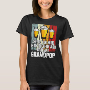 Männer trinken Beifall, weil sie sich als Bierbrau T-Shirt
