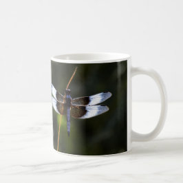 Männliche Witwe Skimmer Dragonfly Kaffeetasse