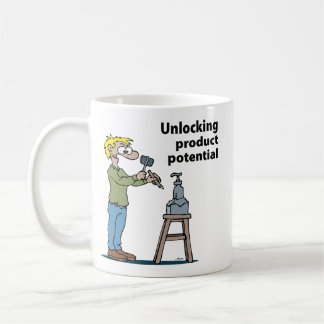 Männlicher Produktdesigner Kaffeetasse