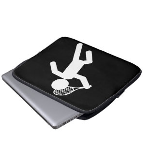 Männlicher Tennisspieler - Tennissymbol (auf schwa Laptopschutzhülle