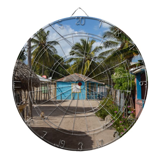 Mano Juan village in Saona Domenican Republic Dartscheibe (vorne)