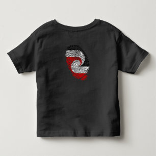 Maori-Flagge Fingerabdrücke Kleinkind T-shirt