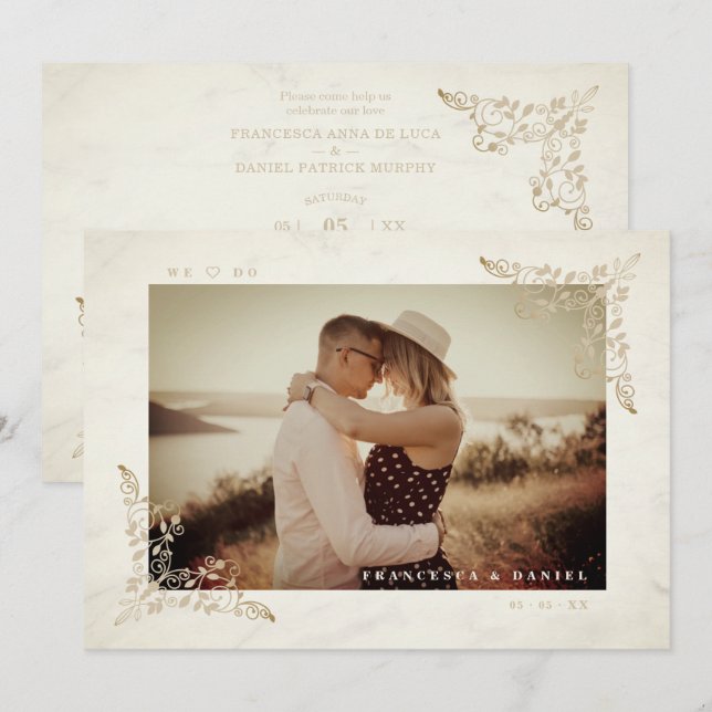 Marble Chic Golden Lace Romantic Couple Wedding Einladung (Vorne/Hinten)