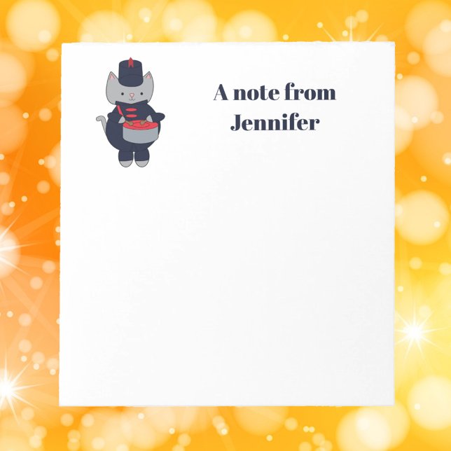 Marching Band Cat Drum Navy Blue Red Personalize Notizblock (A notepad featuring a gray cat playing the drums and wearing a navy blue & red marching band uniform)