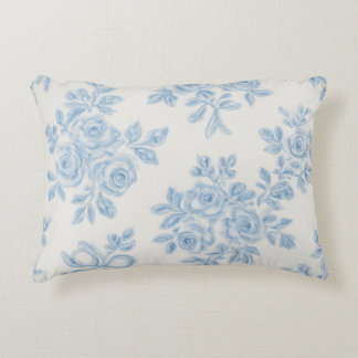 Marcie und Lour Blaue Blumenmuster Dekokissen