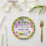 Mardi Gras 1. Geburtstag (King Cake & Fun) Pappteller<br><div class="desc">Perfekt,  um den Geburtstag zu feiern!</div>