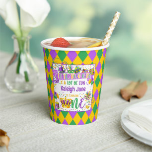 Mardi Gras Birthday (Ein kleiner King Cake & Fun) Pappbecher