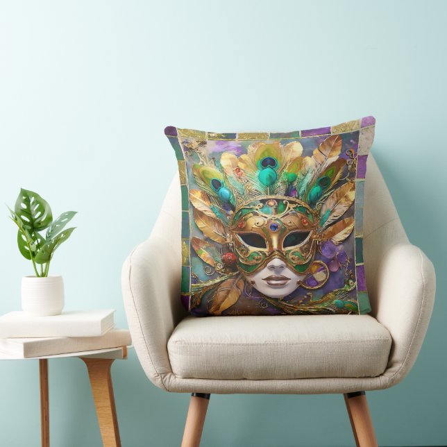 Mardi Gras Gold und Green Peacock Feather Mask Kissen (Stuhl )