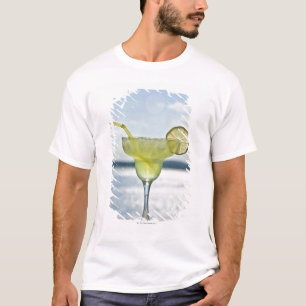 Margarita durch das Meer T-Shirt