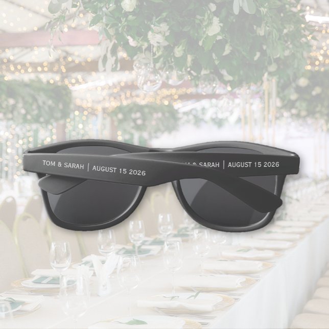 Mariage Couple Nom Date Lunettes de soleil (Wedding Couple Name Date Sunglasses)