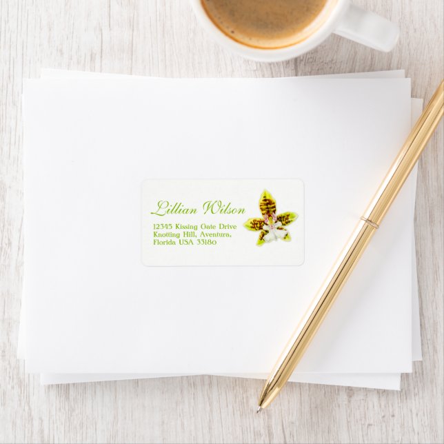 Mariage de fleurs d'orchidées réponse étiquettes d (En situation)