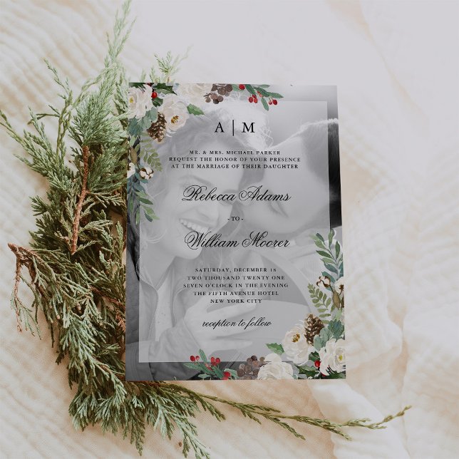 Mariage de Noël | Invitation photo avec superposit (A classic winter wedding invitation with your photo and Christmas flowers and greenery)