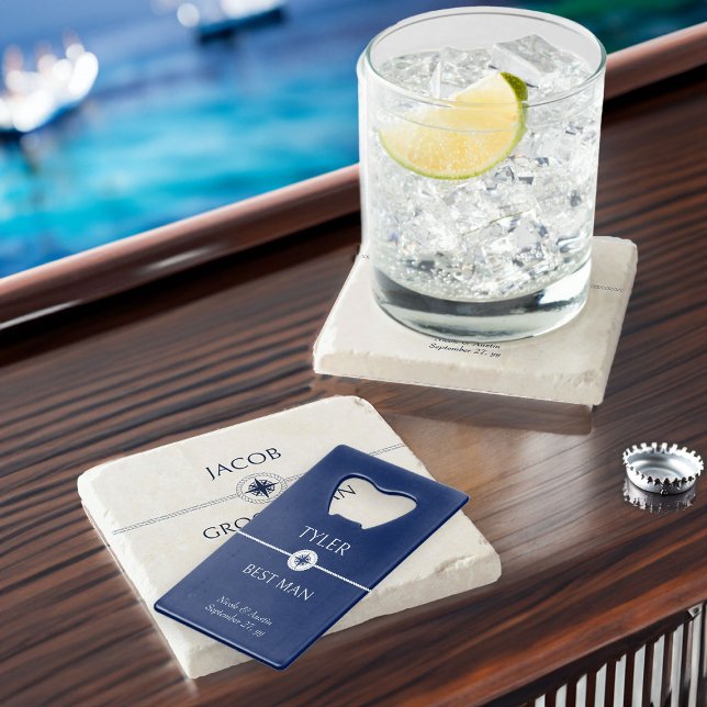 Mariage nautique bleu et blanc Groomsman cadeau (Nautical wedding groomsman gift - personalize for any member of your wedding party)