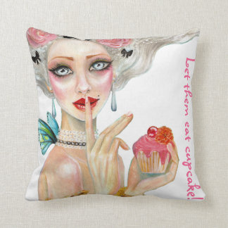 Marie Antoinette Cupcake Queen Kissen