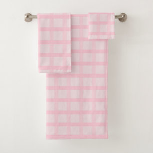 Mariée Rouge et Motif à Carreaux Rose Thé