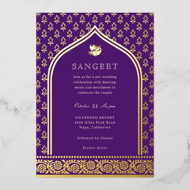 Marigold Blume Indian Floral Sangeet Gold Folieneinladung (Vorderseite)