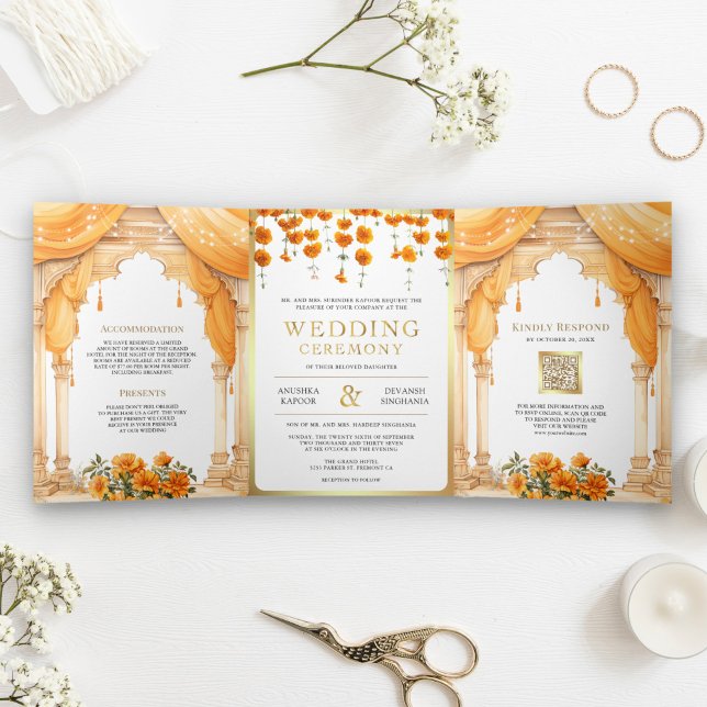 Marigold Floral South Indian Mandap Hindu Wedding Dreifach Gefaltete Einladung (Von Creator hochgeladen)