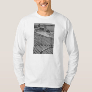 Marine-Pier-TreppeGrayscale T-Shirt