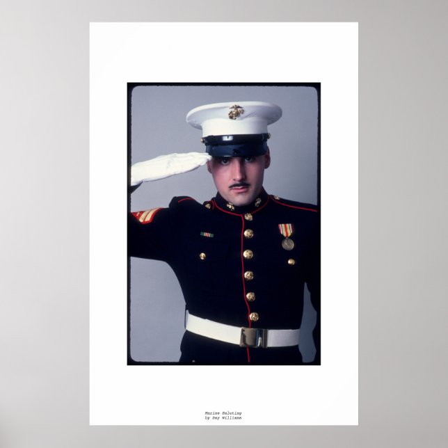 Marine Saluting Poster (Vorne)