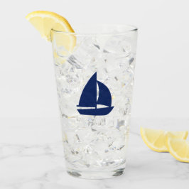 Marine-Segelboot Glas