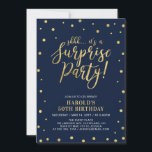 Marine und Gold | Erwachsene 50. Überraschung Gebu Einladung<br><div class="desc">Feiern Sie Ihren besonderen Tag mit dieser stilvollen,  modernen Überraschungsgeschenk-Einladung zum Geburtstag. Dieses Design zeichnet sich durch schicke Gold texturierte Konfetti und Kalligraphie mit einem marinen Hintergrund aus. Sie können es an jedes Alter oder jedes Ereignis anpassen.</div>