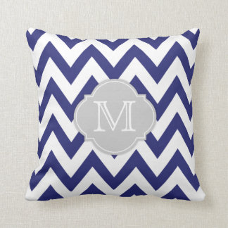 Marineblau Zickzack mit Quatrefoil und Monogramm Kissen