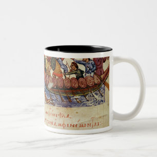 Marinekampf zwischen zwei Schiffen Zweifarbige Tasse