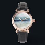 Mariner's Mist - Shoreline Armbanduhr<br><div class="desc">Mariners Nebel I von Grace Popp. Die Uferlinie mit farbenfrohen Blautönen und Tönen und einem zarten Himmel.</div>
